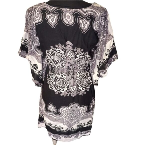 Angie Butterfly Short Sleeve Black Tunic Small - Picture 2 of 3